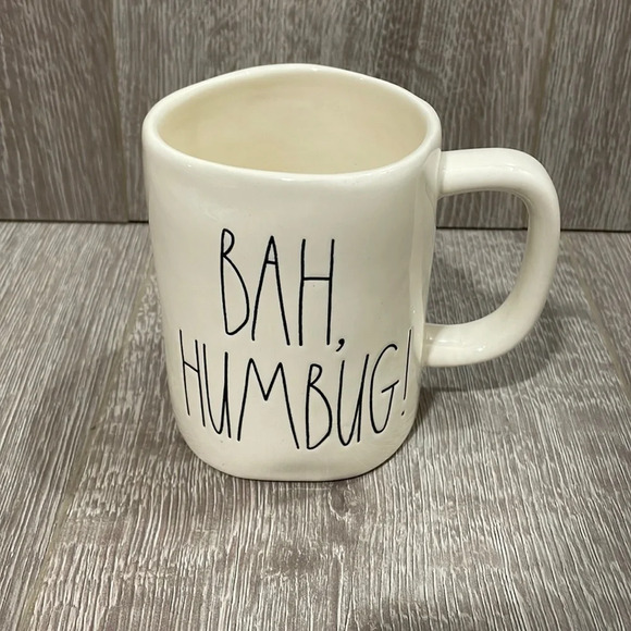 NWT Rae Dunn “BAH, HUMBUG!” Ceramic Coffee Tea Mug - Picture 1 of 5